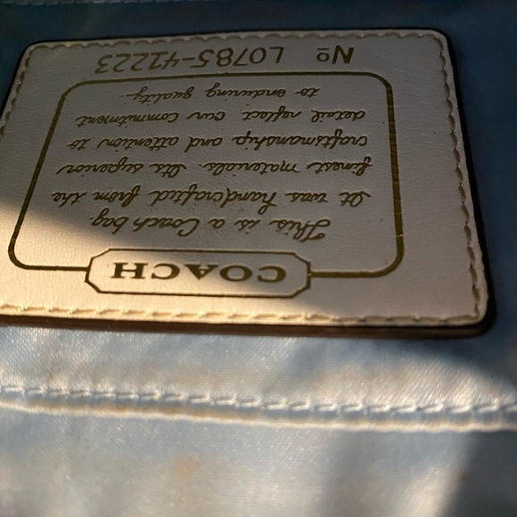 Blue and white Coach wristlet - Picture 4 of 5